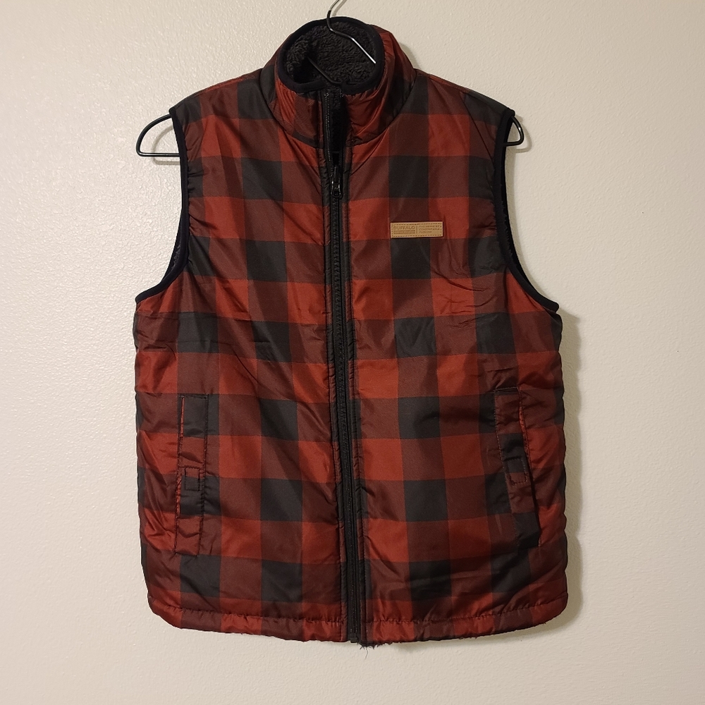 EUC Buffalo David Bitton Red/Black Plaid Reversible Jacket, Youth Large …